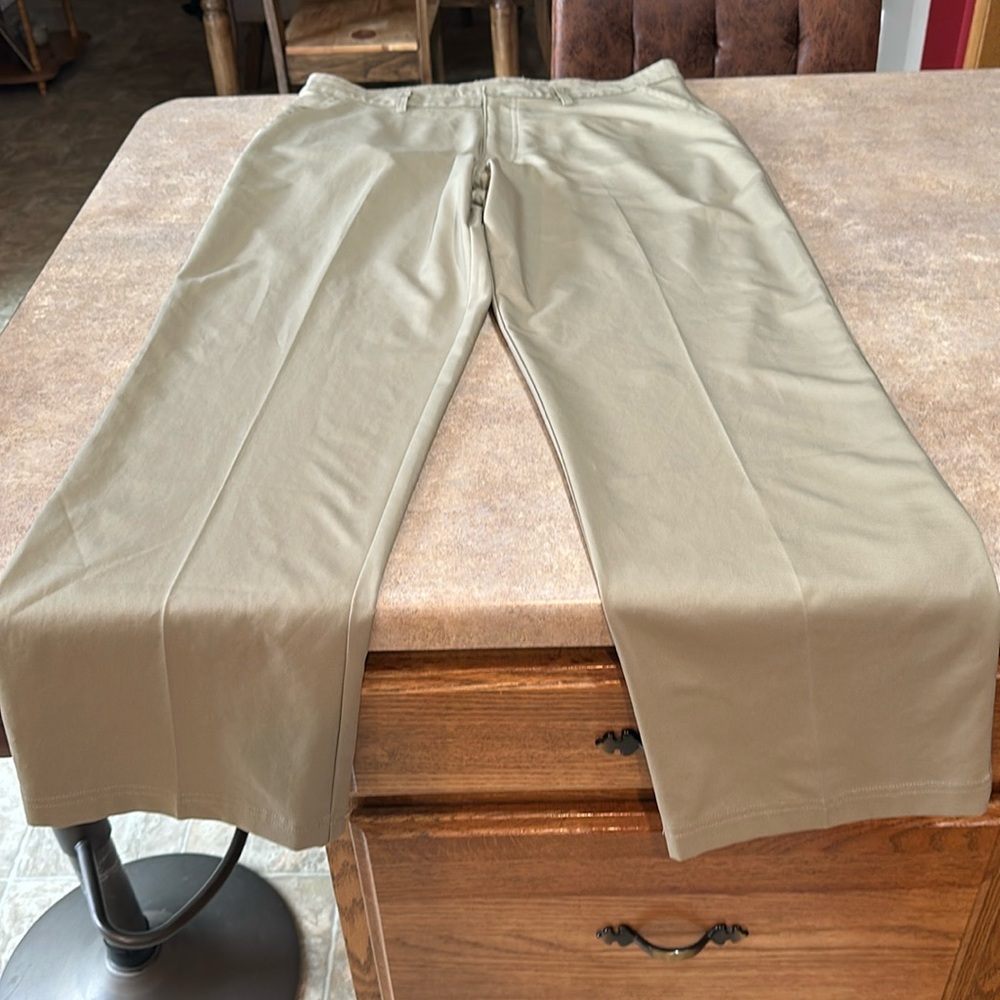 Men’s C9 by champion dress pants size 36 x 32